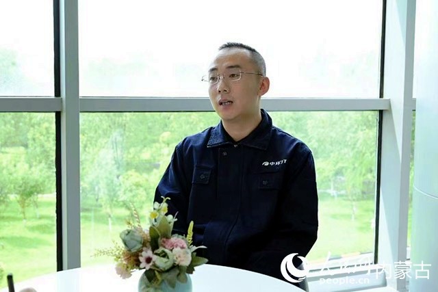 %E8%91%A3%E9%B9%8F%E9%A3%9E